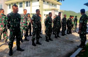 Dandim 1628/SB Berikan Arahan Bagi Personil Kodim yang Terlibat Pam Pilkades