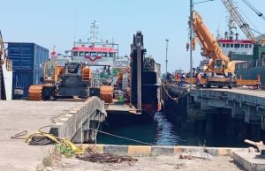 Pengusaha Lokal Sorot Monopoli Tangker Air di Pelabuhan Benete
