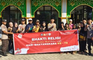 Kapolsek Brang Rea Pimpin Bakti Religi di Desa Tepas