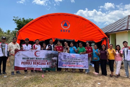 Menembus Medan Sulit, Tim Medis BSMI KSB Jangkau Penyintas Gempa di Pelosok NTT